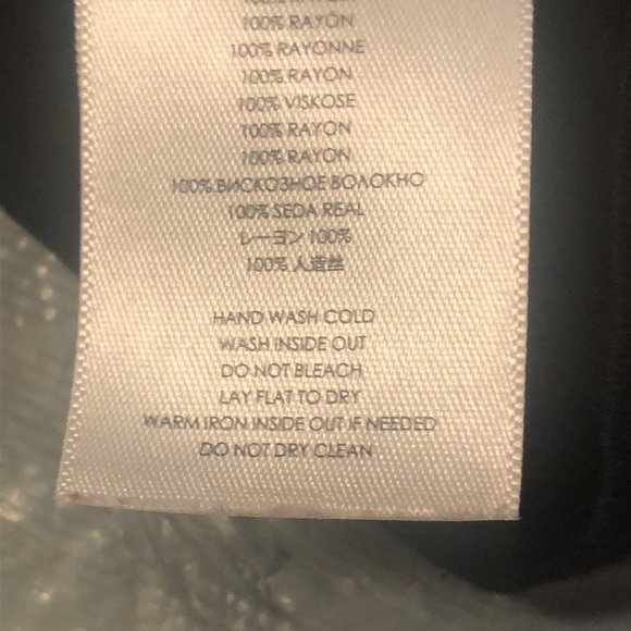 Pretty Silver Sequin Michael Kors Blouse - Picture 13 of 13